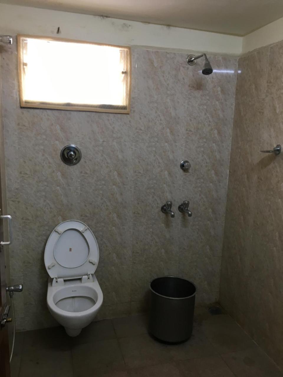 Hotel Subashini International Chennai Esterno foto